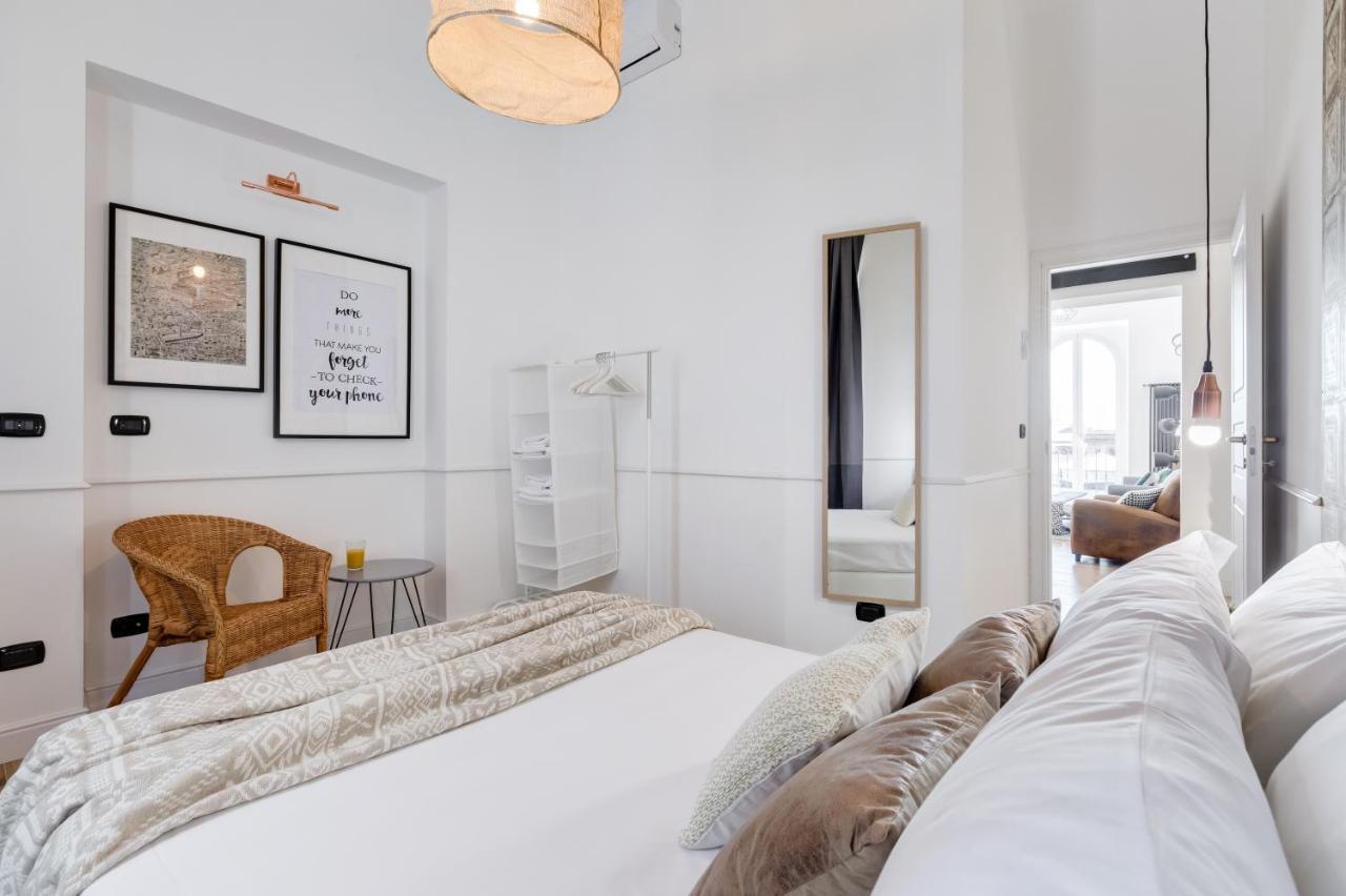 BMGA l Glam Industrial 3-Bed Apartment in Termini Rome Bagian luar foto