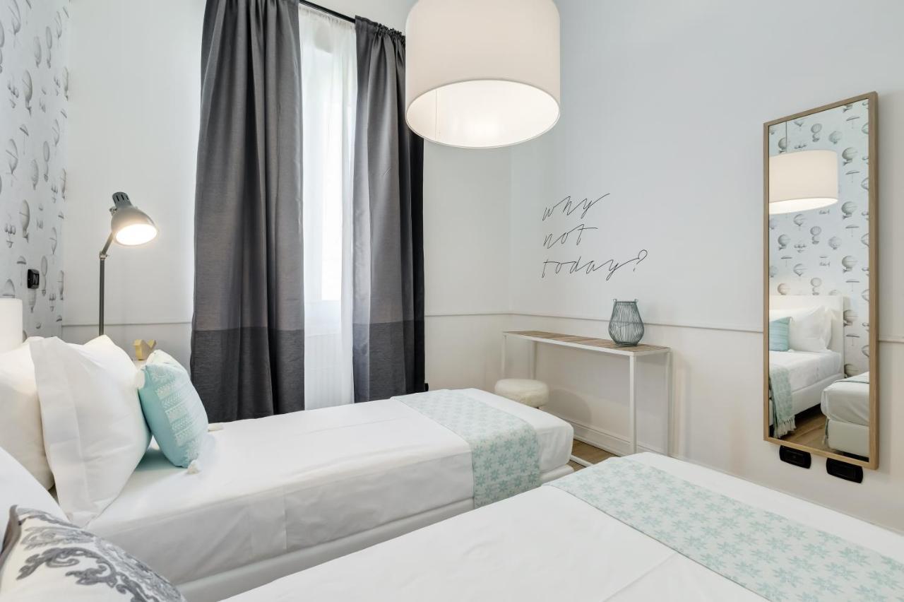 BMGA l Glam Industrial 3-Bed Apartment in Termini Rome Bagian luar foto