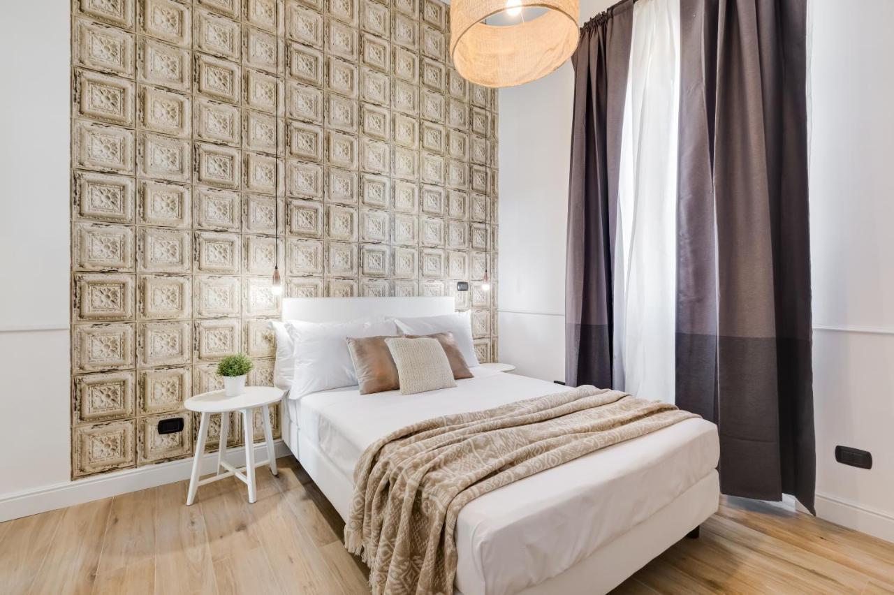 BMGA l Glam Industrial 3-Bed Apartment in Termini Rome Bagian luar foto