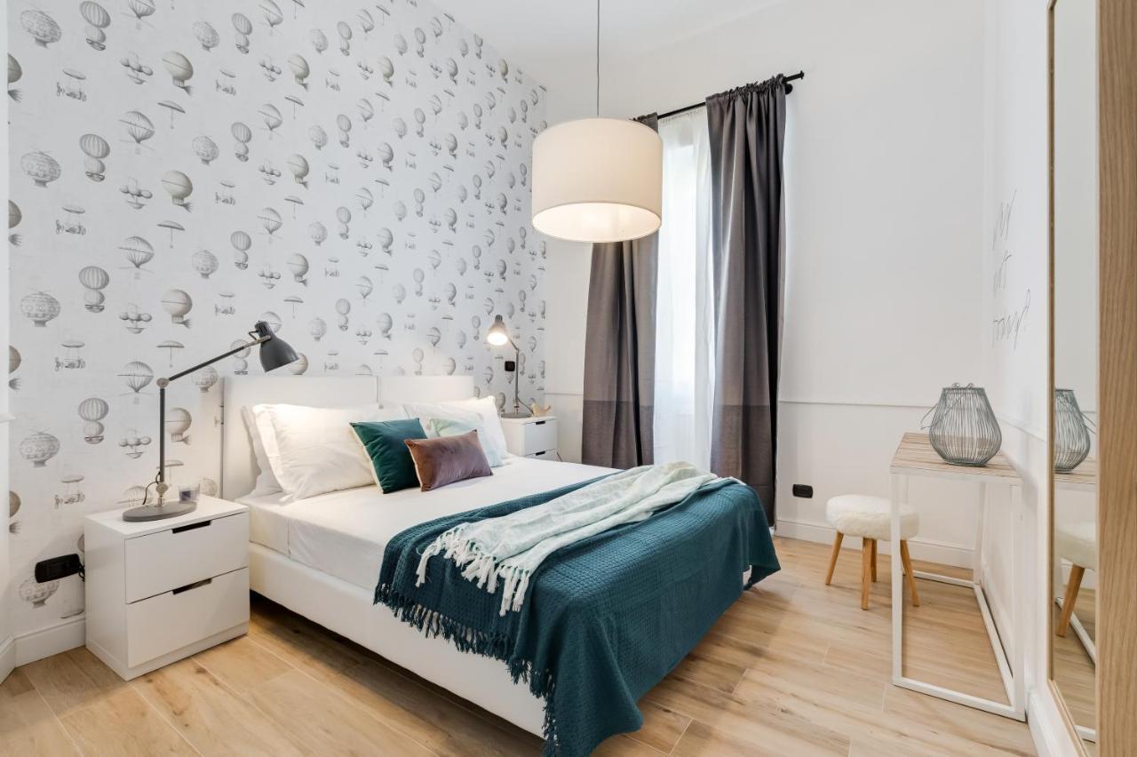 BMGA l Glam Industrial 3-Bed Apartment in Termini Rome Bagian luar foto
