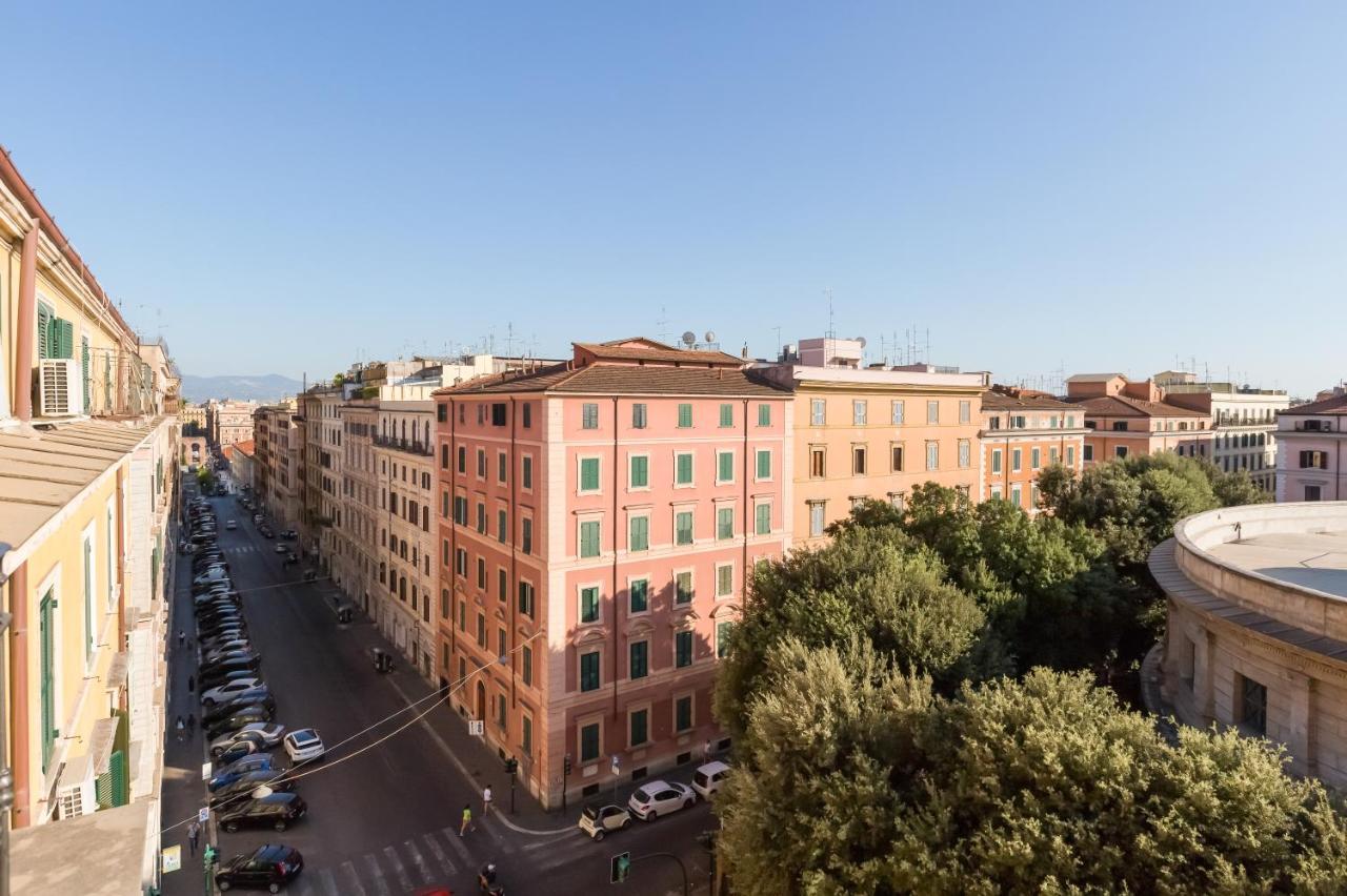 BMGA l Glam Industrial 3-Bed Apartment in Termini Rome Bagian luar foto
